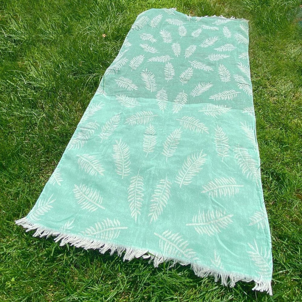 100% organic cotton Peshtemal with pink palm leaves, Doublesided Beach towel